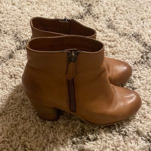 Brown boots